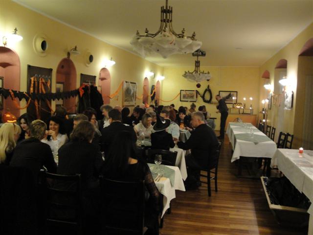 Dinnershow 2009 zu Halloween in Wien